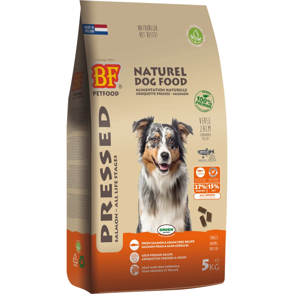 BF Petfood Vleesbrok Geperst Hondenbrokken Zalm 3 BF Petfood Vleesbrok Geperst Hondenbrokken Zalm
